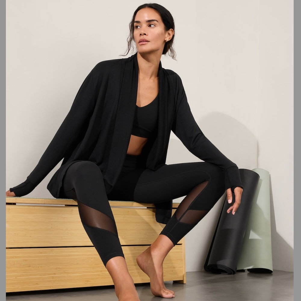 Athlete Pranayama wrap, size XS Petite, Black